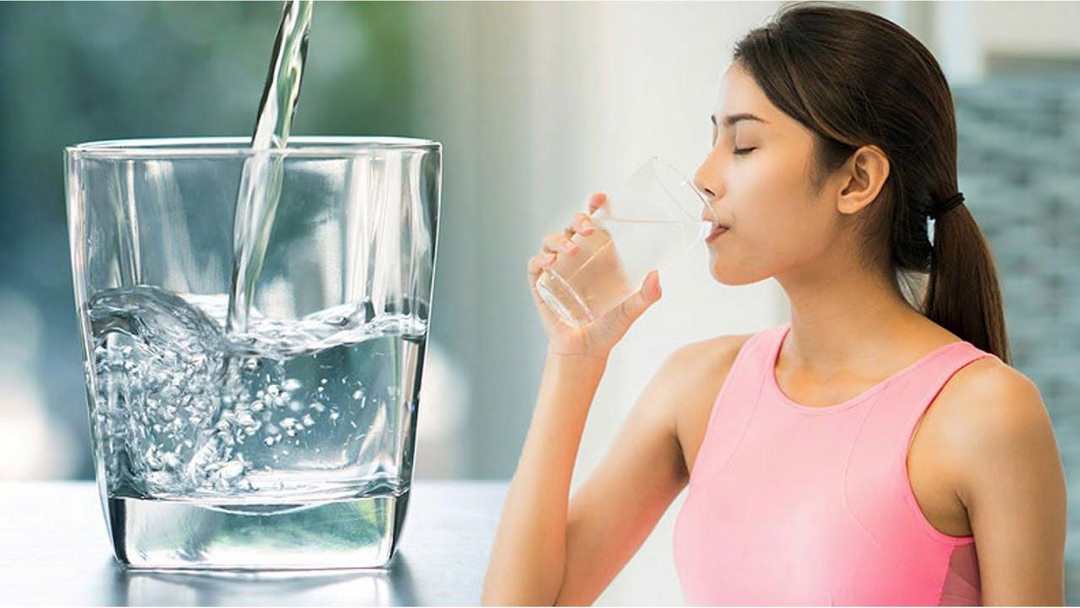Uống nước lọc giúp bạn giảm cân tại nhà an toàn và hiệu quả