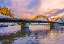 Kinh Nghiệm Du Lịch Đà Nẵng Tự Túc Trọn Gói Từ A Đến Z 2026 Cầu Rồng – biểu tượng của Đà Nẵng